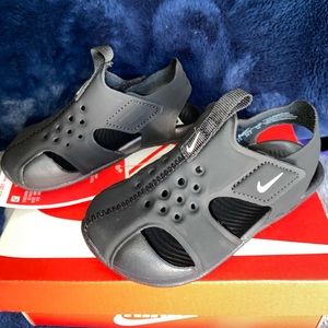NWT Toddler Nike Sunray Protect 2’s